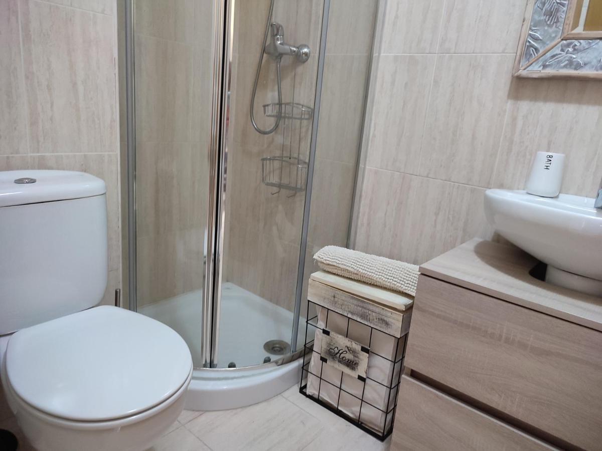 Junto Playa Levante Con Terraza Chill-Out-2 Wcs-A Estrenar Gemelos 23 Бенидорм Экстерьер фото