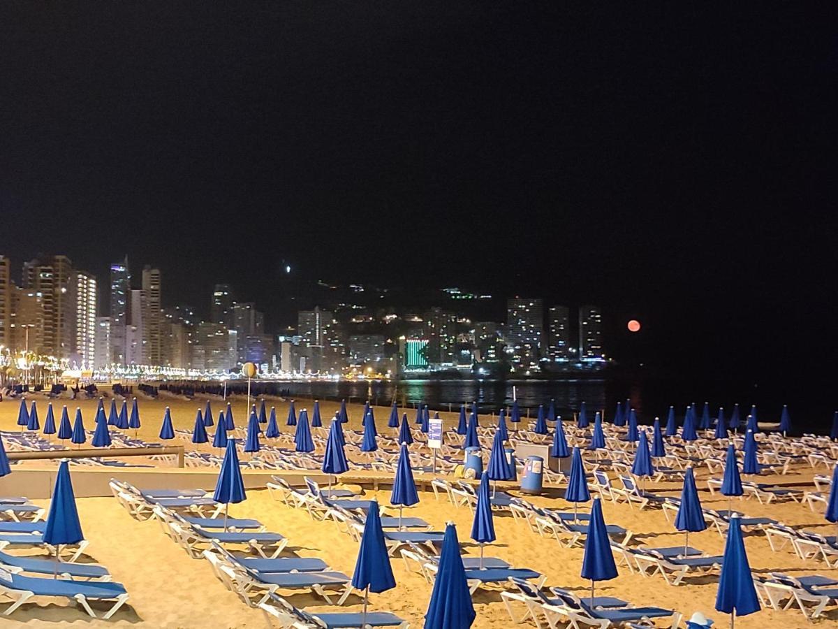Junto Playa Levante Con Terraza Chill-Out-2 Wcs-A Estrenar Gemelos 23 Бенидорм Экстерьер фото